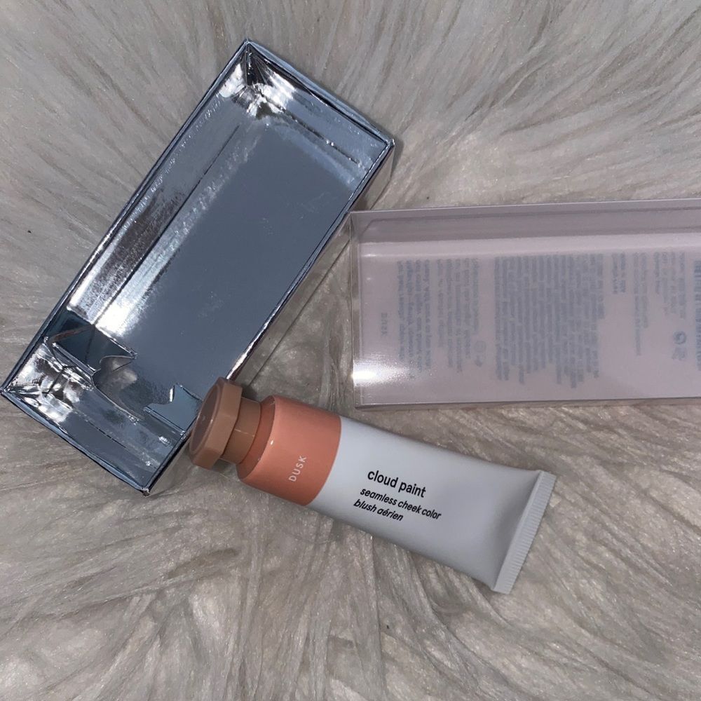 [BNIB] Glossier Cloud Paint in Dusk